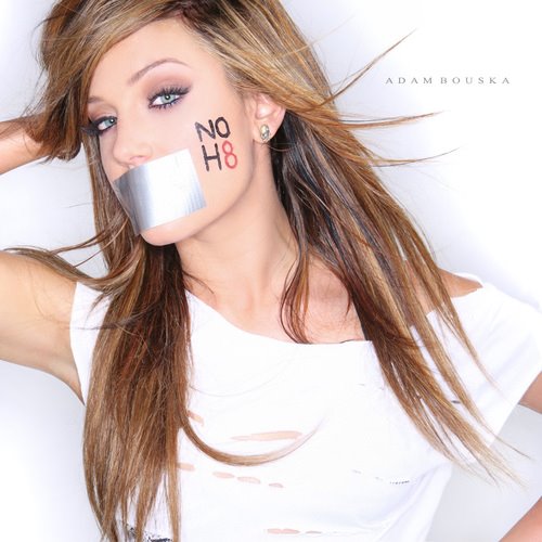 LACEYNOH8